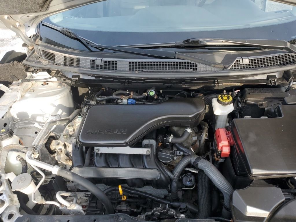 Used 2017 Nissan Rogue Sport SL w/ SL Premium Package image 12