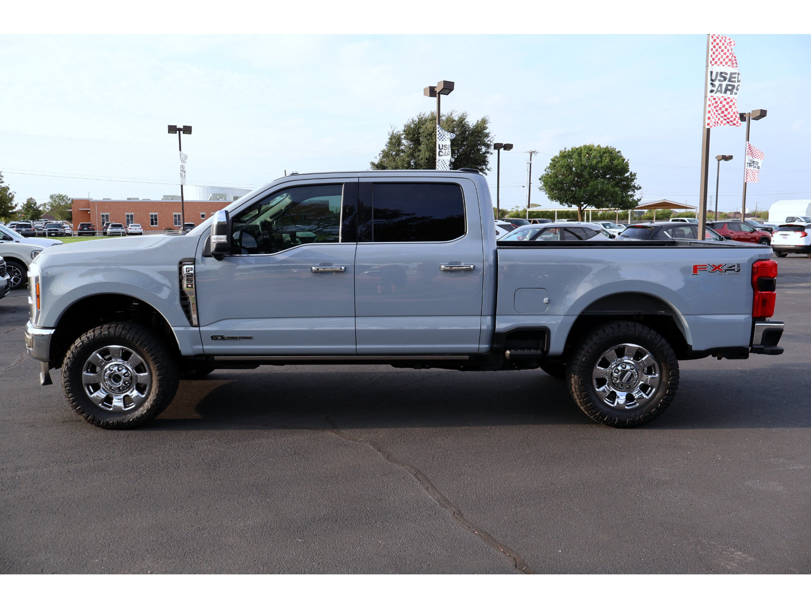 Used 2025 Ford F250 Lariat w/ Lariat Ultimate Package AWD/4WD image 2