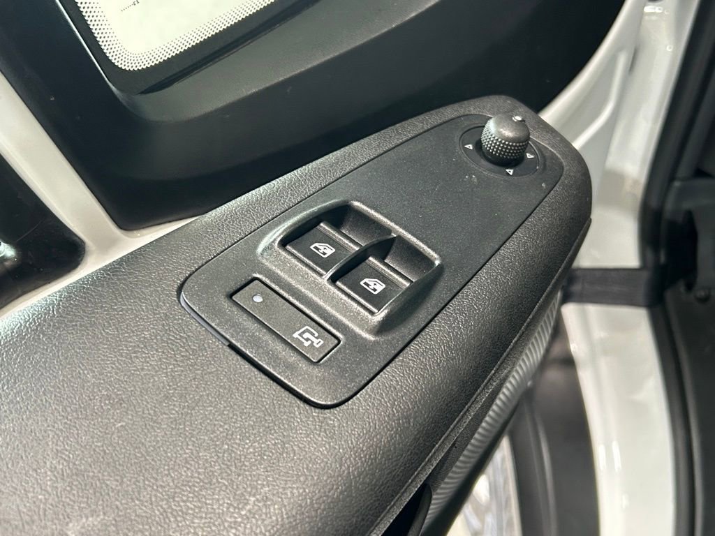 Used 2023 RAM ProMaster 2500 image 32