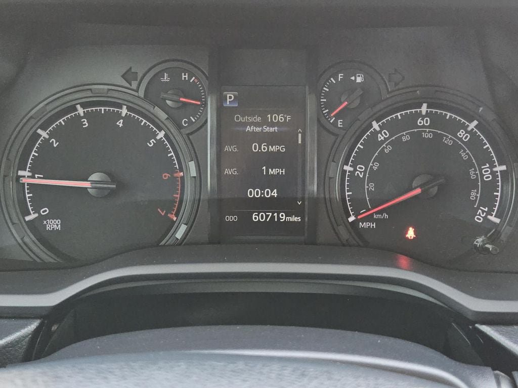 Used 2023 Toyota 4Runner SR5 AWD/4WD image 21