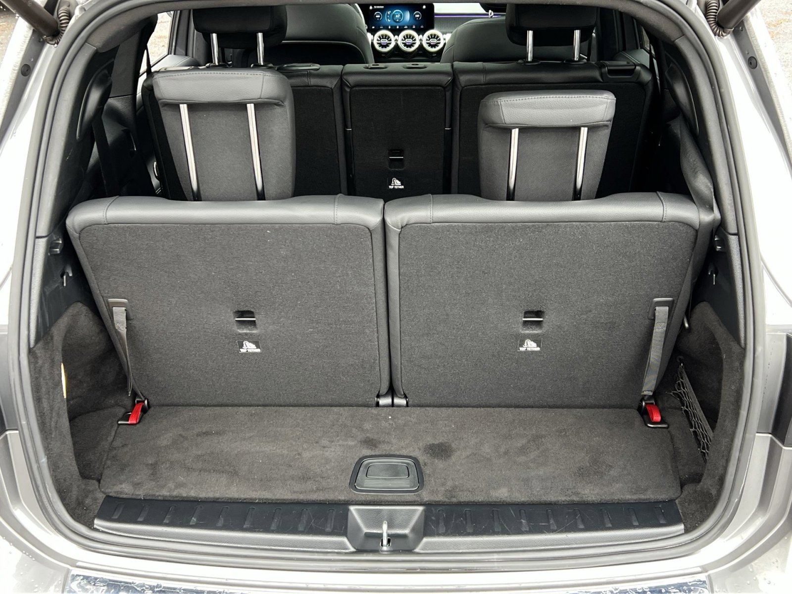 Certified 2022 Mercedes-Benz GLB 250 4MATIC image 25