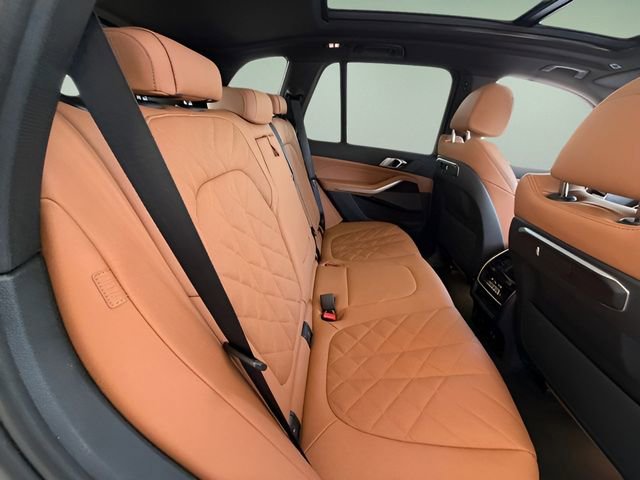 New 2026 BMW X5 xDrive40i w/ Premium Package AWD/4WD image 24
