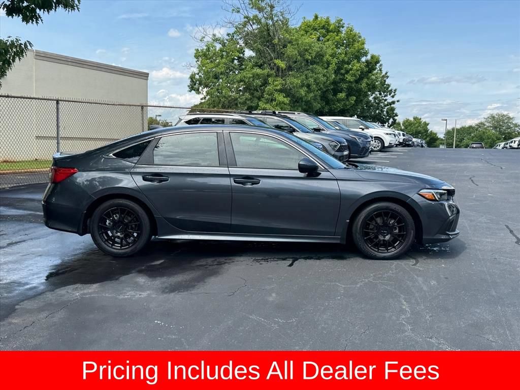 Used 2023 Honda Civic LX image 2