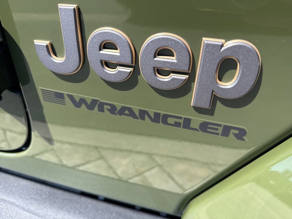 Used 2024 Jeep Wrangler Unlimited Rubicon 392 AWD/4WD image 8