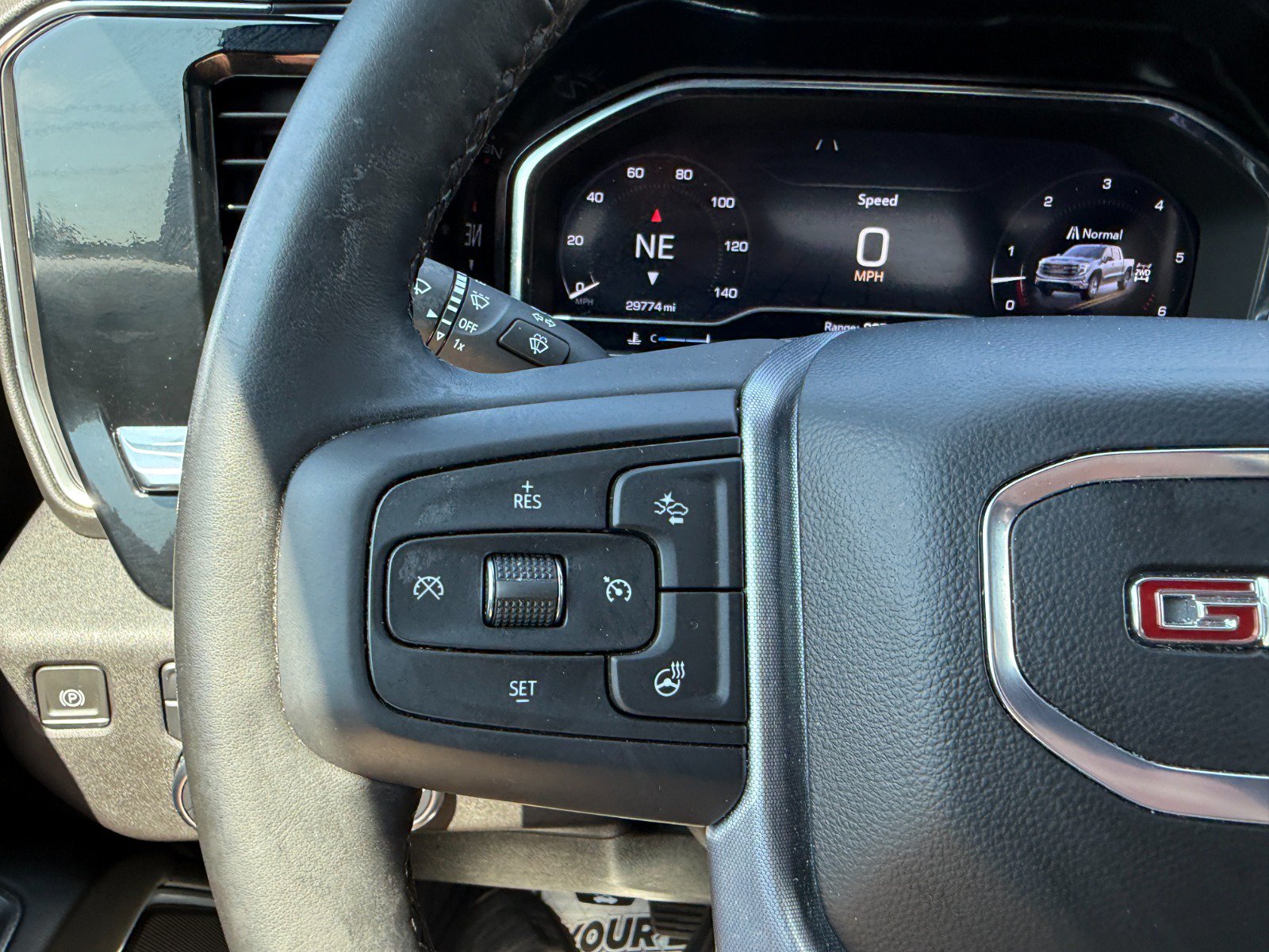 Certified 2024 GMC Sierra 1500 SLE AWD/4WD image 26