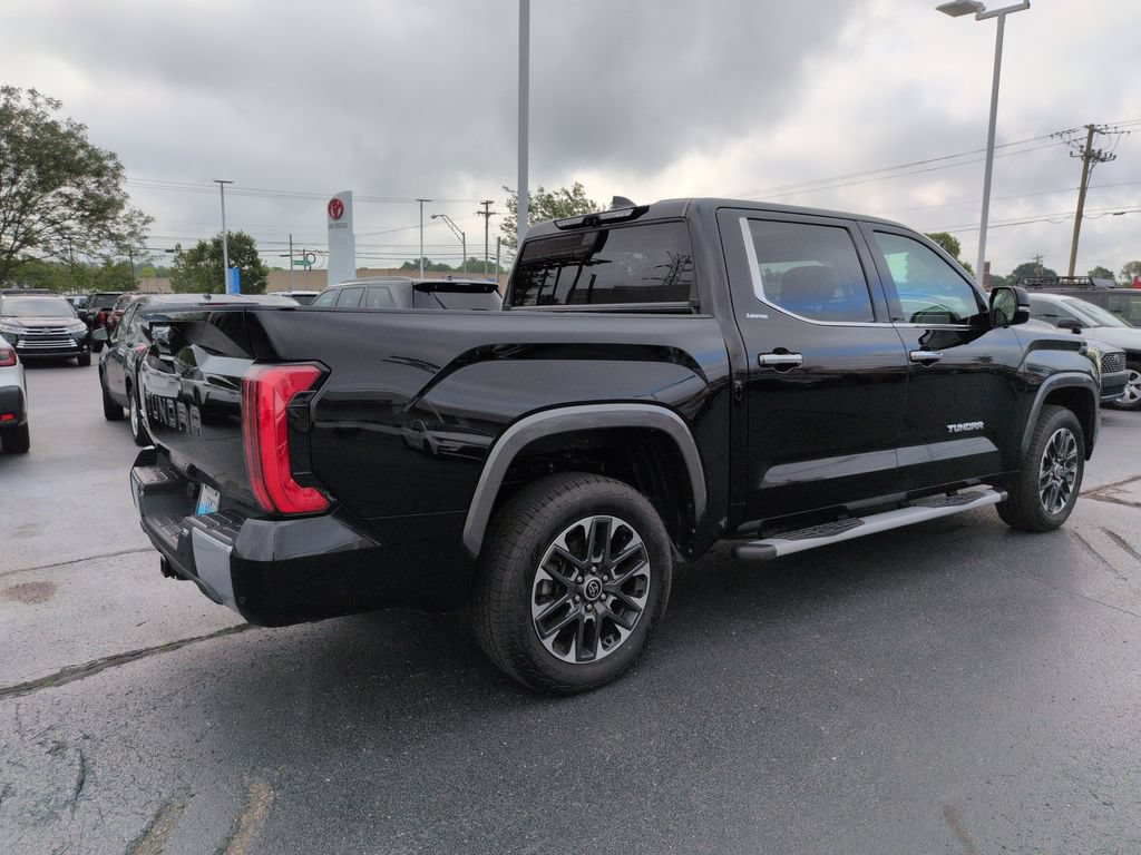 Used 2023 Toyota Tundra Limited AWD/4WD image 5