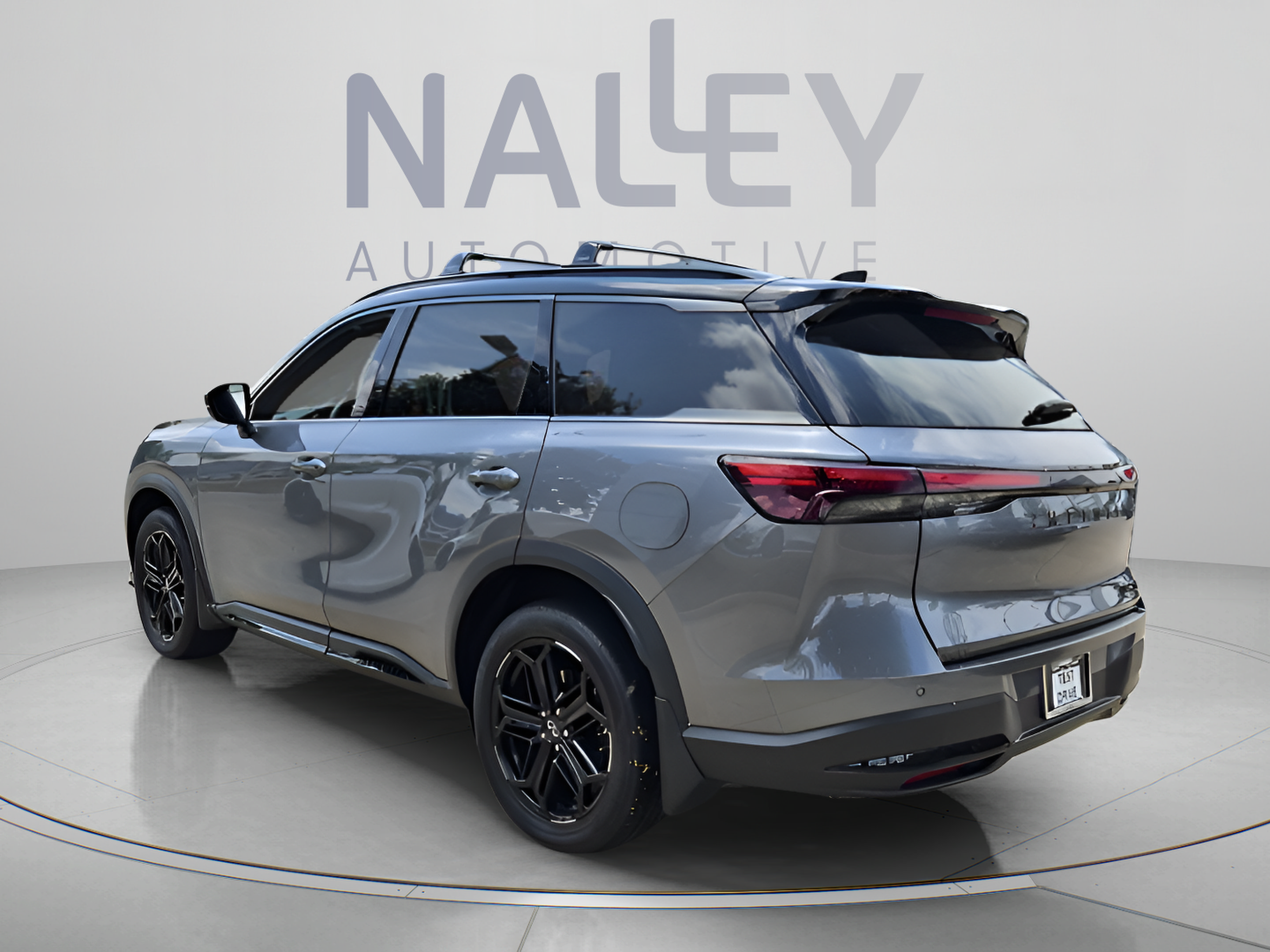 Certified 2026 INFINITI QX60 Sport w/ Dark Cargo Package AWD/4WD image 3