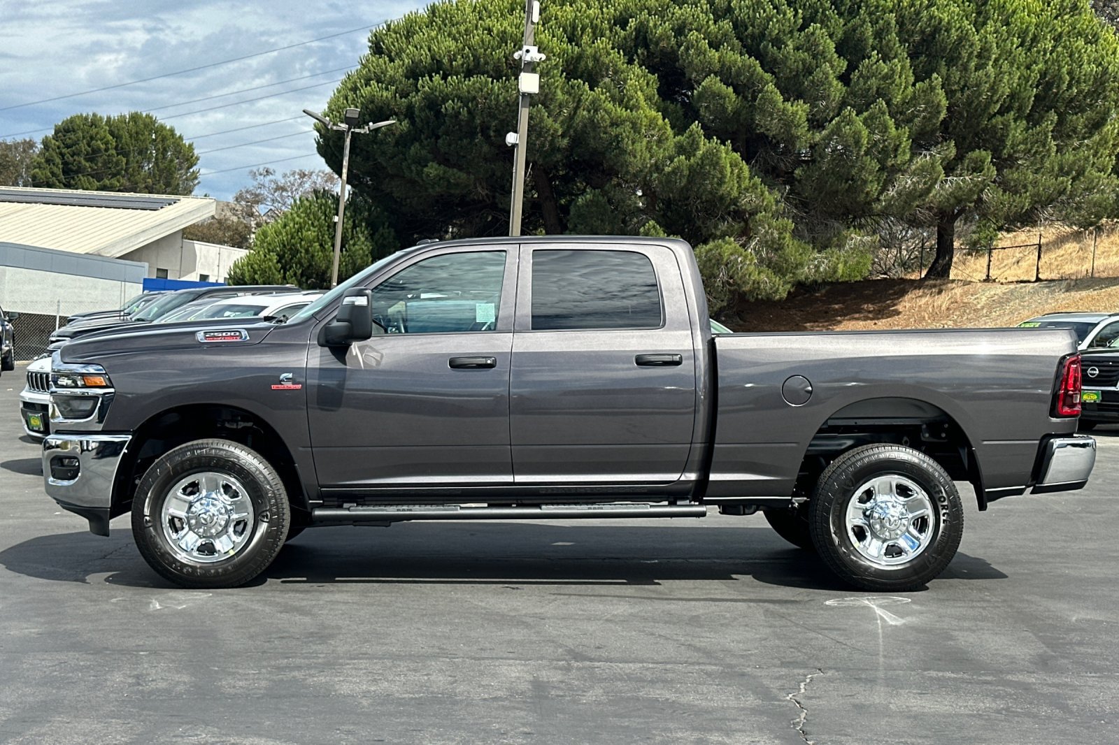 New 2026 RAM 2500 Tradesman AWD/4WD image 7