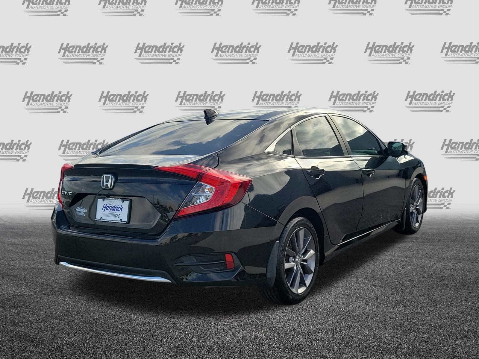 Used 2019 Honda Civic EX image 7