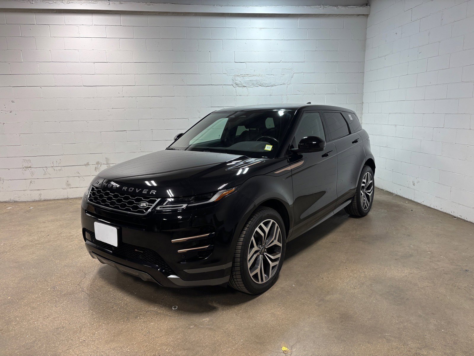 Used 2023 Land Rover Range Rover Evoque R-Dynamic SE AWD/4WD image 1