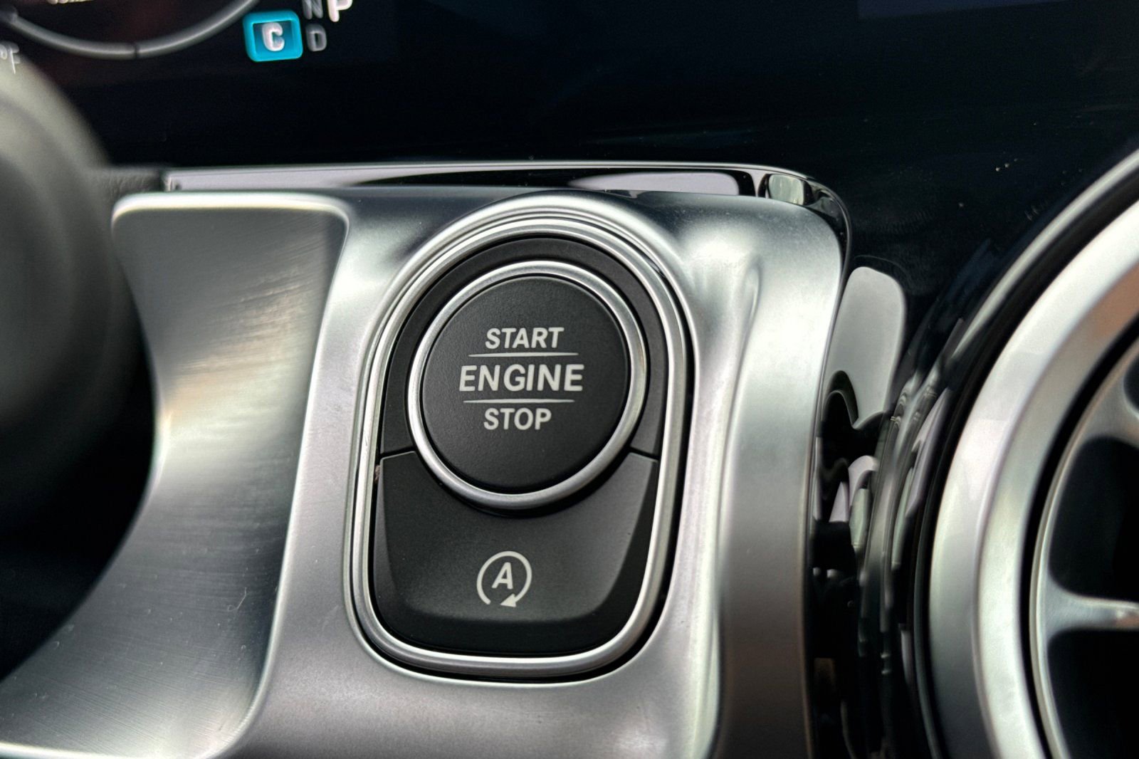 Certified 2026 Mercedes-Benz GLB 250 image 25