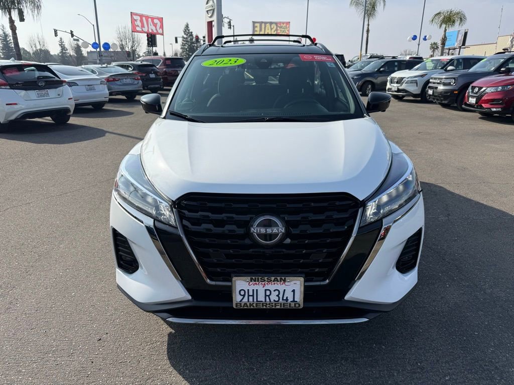 Certified 2023 Nissan Kicks SR w/ Interior Electronics Package image 2