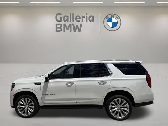 Used 2022 GMC Yukon Denali w/ Denali Premium Package RWD image 9