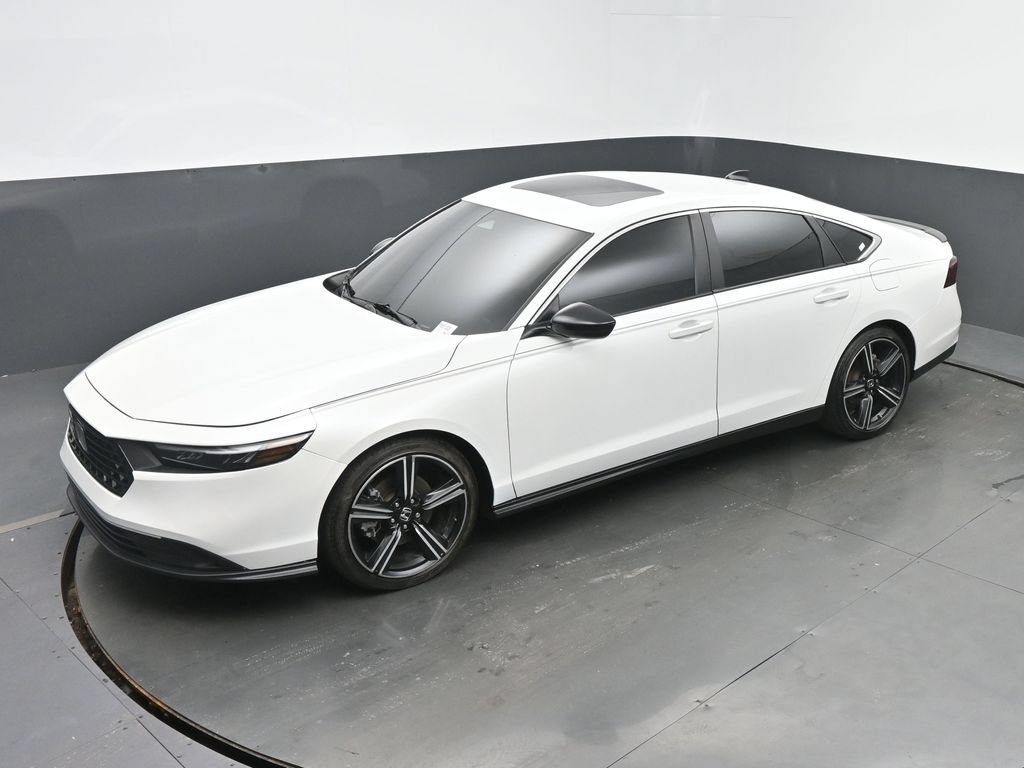 Used 2023 Honda Accord Sport image 37
