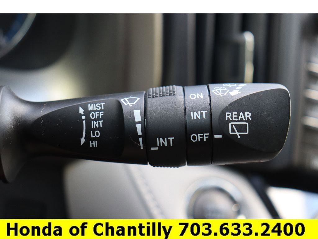 Used 2018 Toyota RAV4 Limited w/ All Weather Liner Package image 10