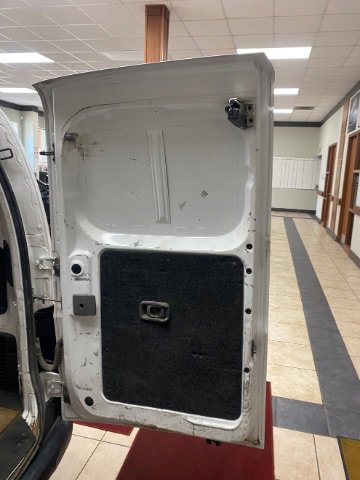 Used 2020 Nissan NV200 S image 16