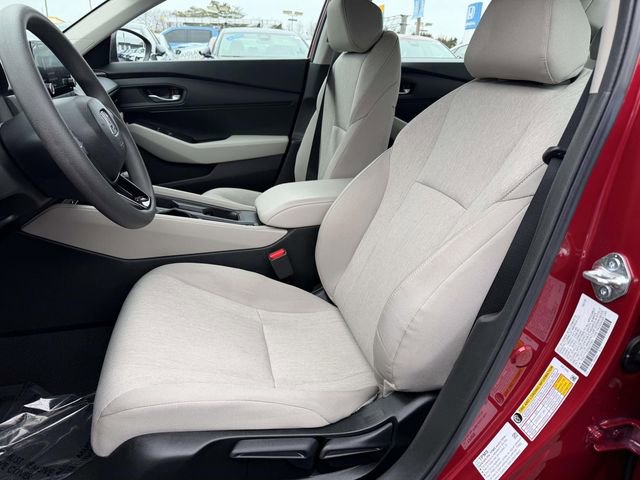 Certified 2025 Honda Accord LX image 12