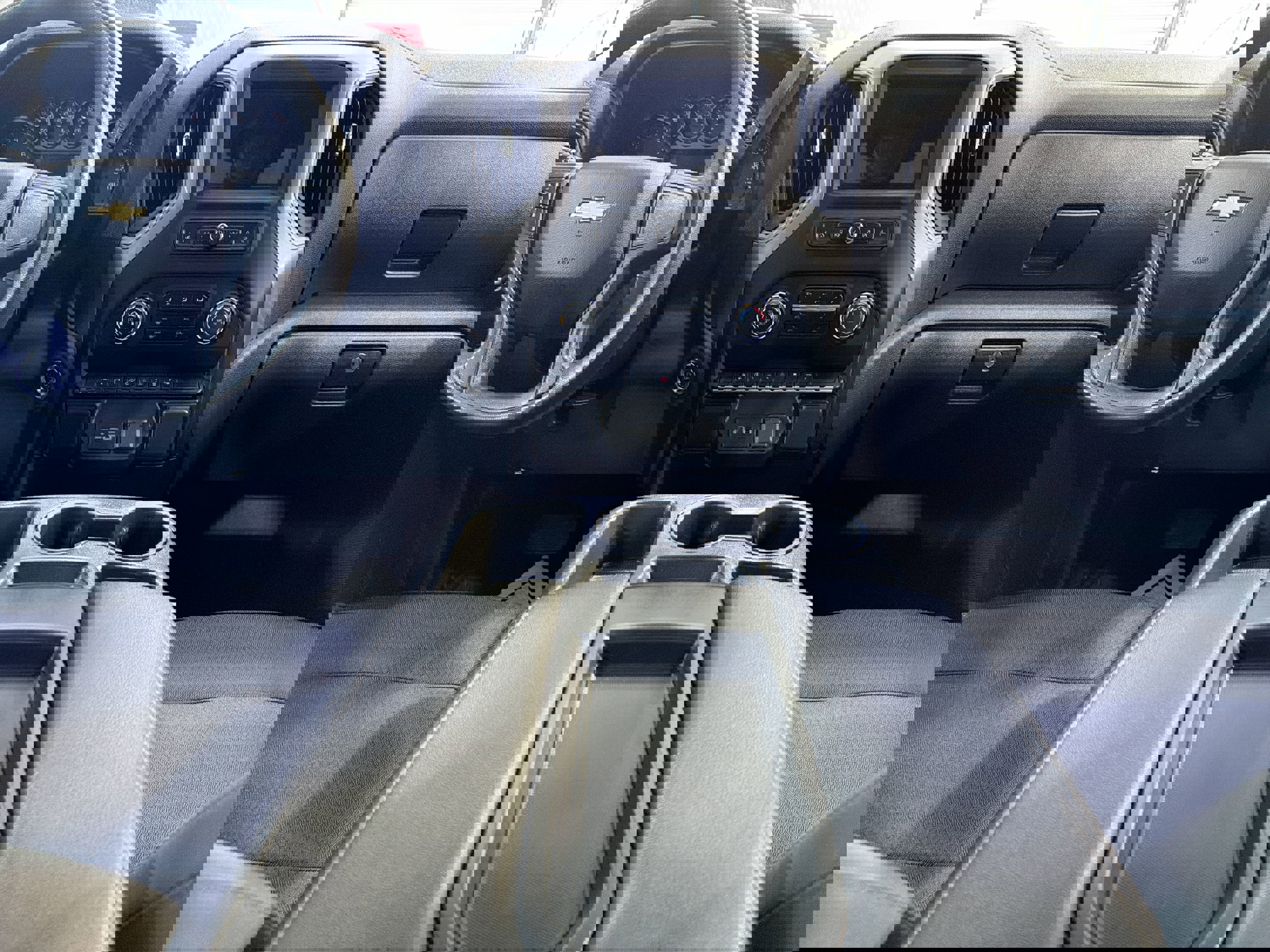 Used 2022 Chevrolet Silverado 1500 Custom image 21