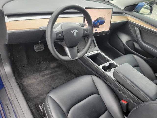 Used 2023 Tesla Model 3 Standard Range image 17