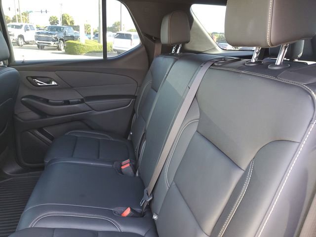 Used 2023 Chevrolet Traverse LT image 13