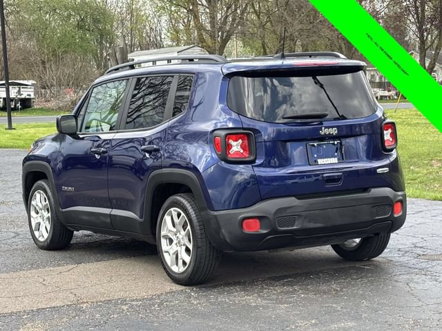 Used 2018 Jeep Renegade Latitude FWD image 2