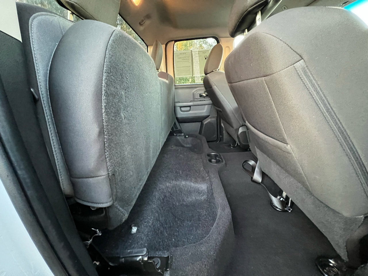 Used 2024 RAM 1500 Classic SLT AWD/4WD image 33