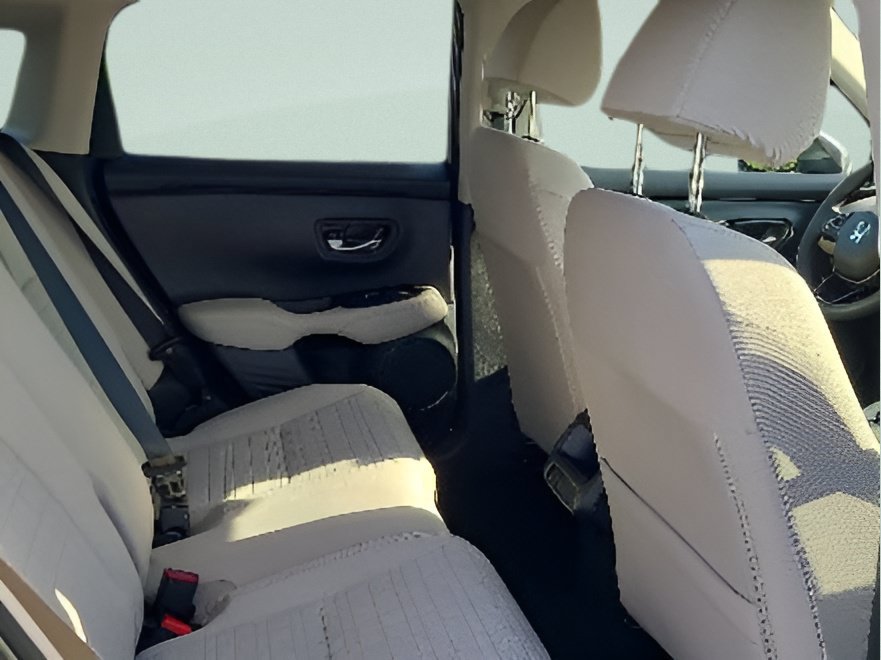 New 2027 Honda HR-V LX image 15