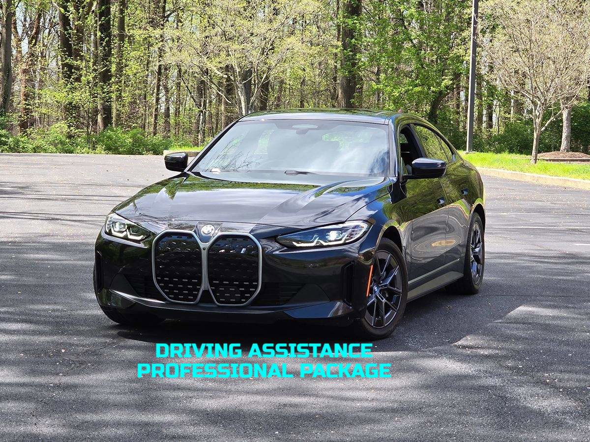 Used 2023 BMW i4 eDrive35 RWD image 1