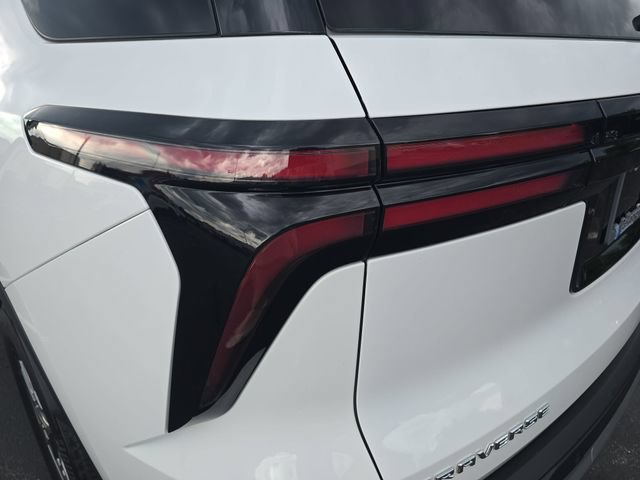 Used 2024 Chevrolet Traverse LT w/ LPO, Floor Liner Package FWD image 38