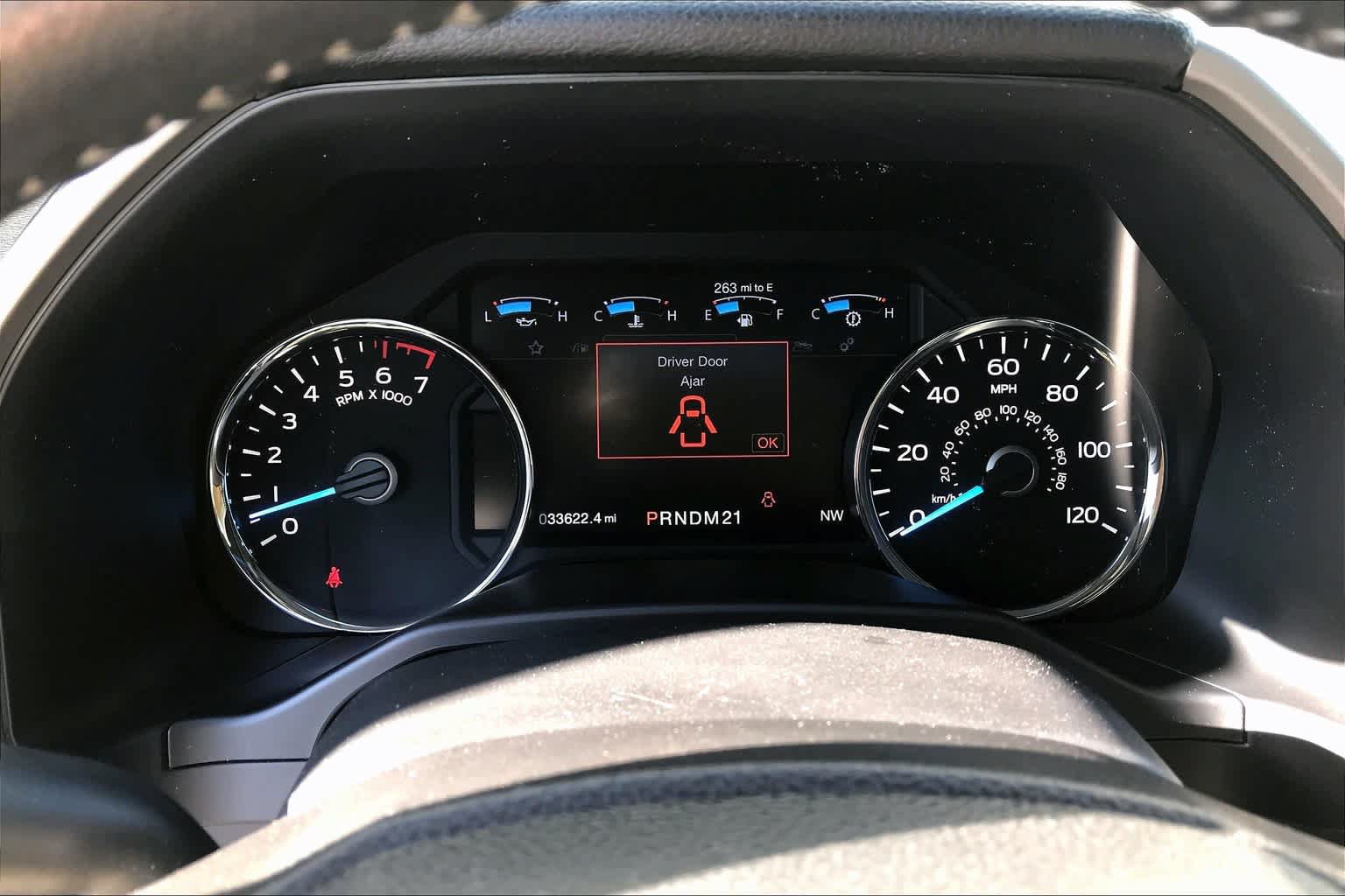 Used 2017 Ford F150 Lariat RWD image 24