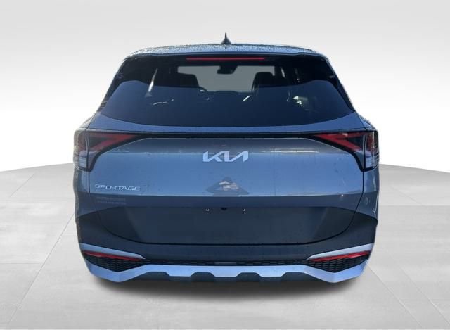Used 2025 Kia Sportage EX image 6