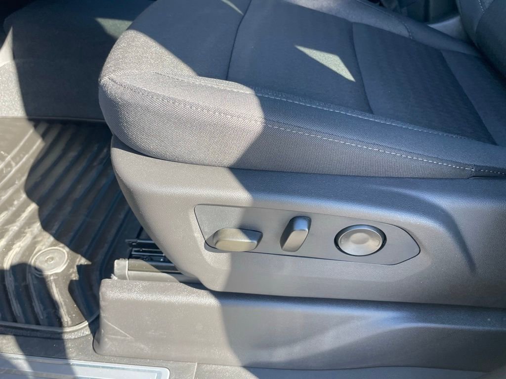 New 2026 GMC Sierra 1500 SLE w/ X31 Off-Road Package image 11