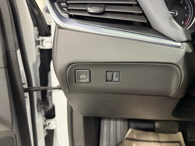 Certified 2024 Buick Enclave Essence image 18