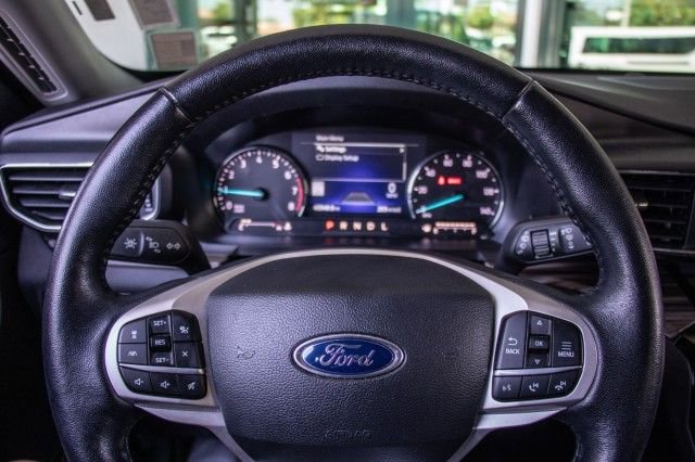 Used 2023 Ford Explorer Limited w/ Equipment Group 301A image 13