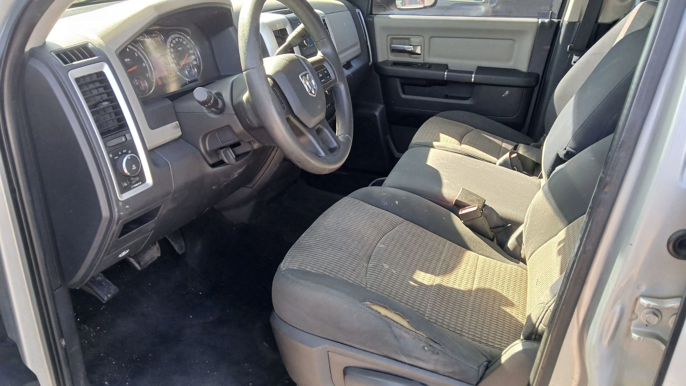 Used 2012 RAM 1500 Classic SLT w/ Protection Group AWD/4WD image 15