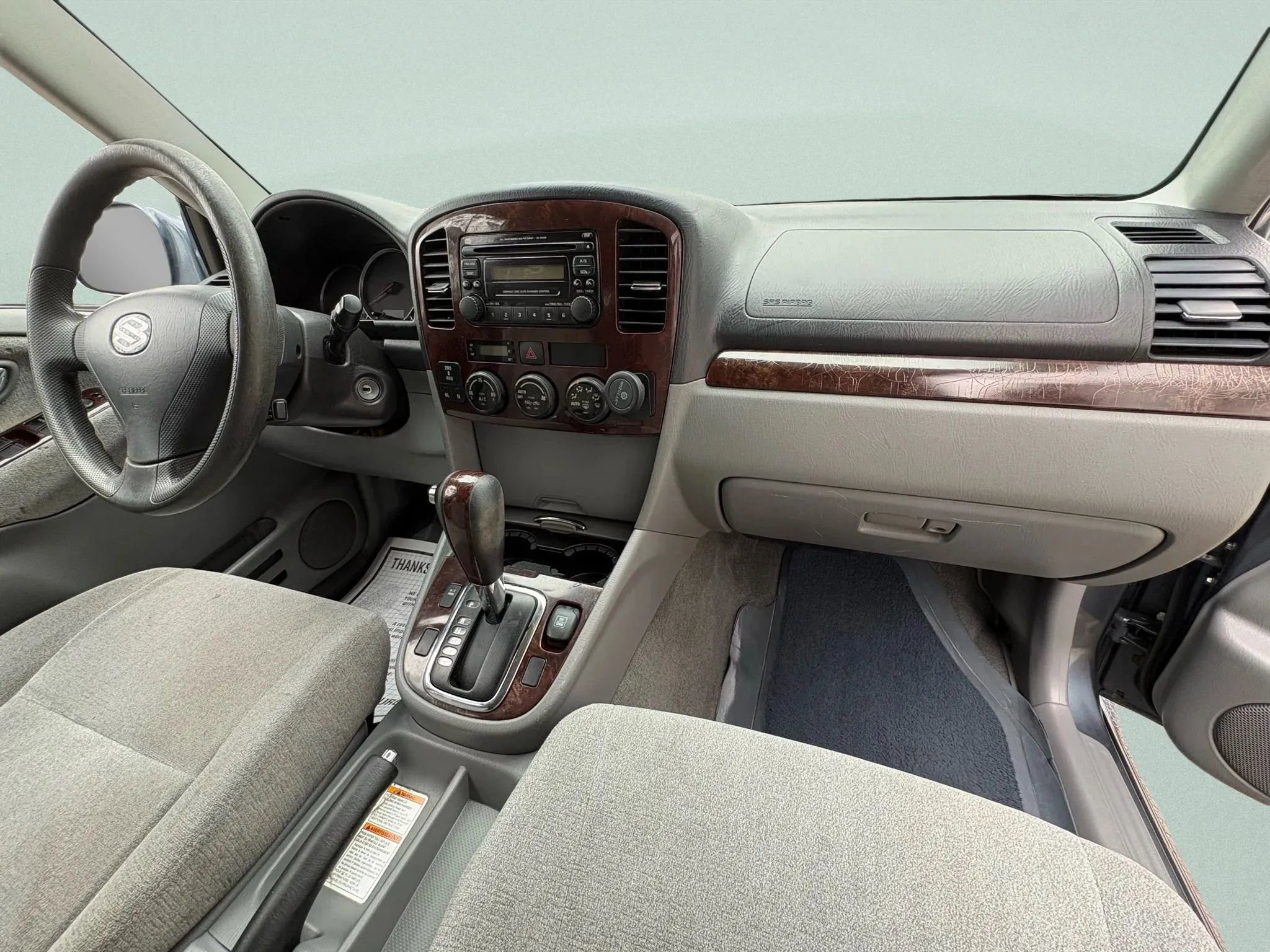 Used 2004 Suzuki XL7 LX image 10