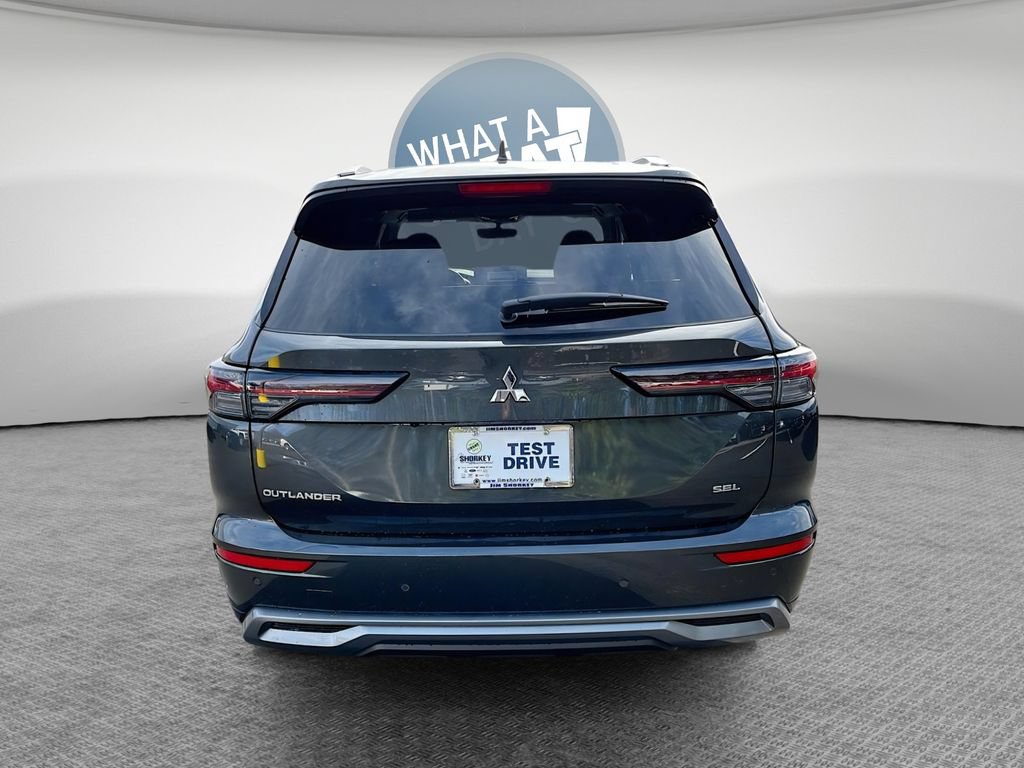 New 2026 Mitsubishi Outlander SEL FWD image 6