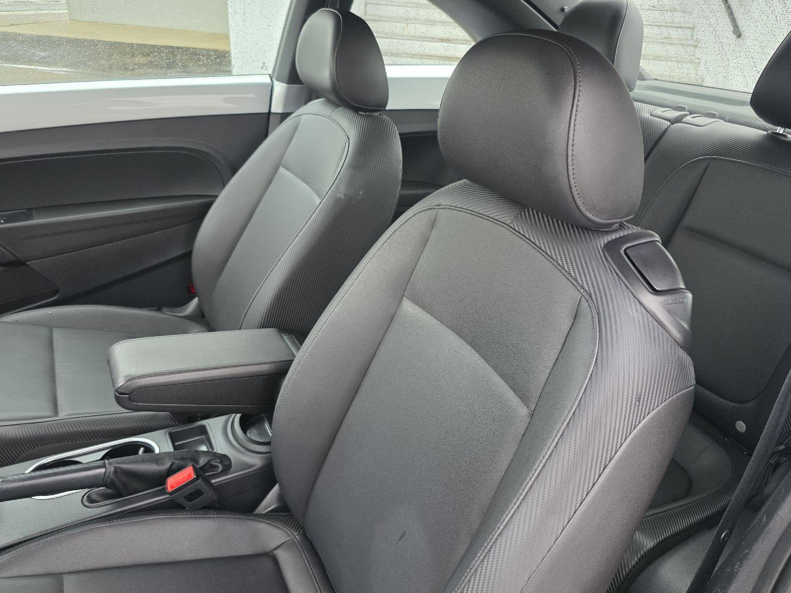 Used 2014 Volkswagen Beetle 2.5 FWD image 31