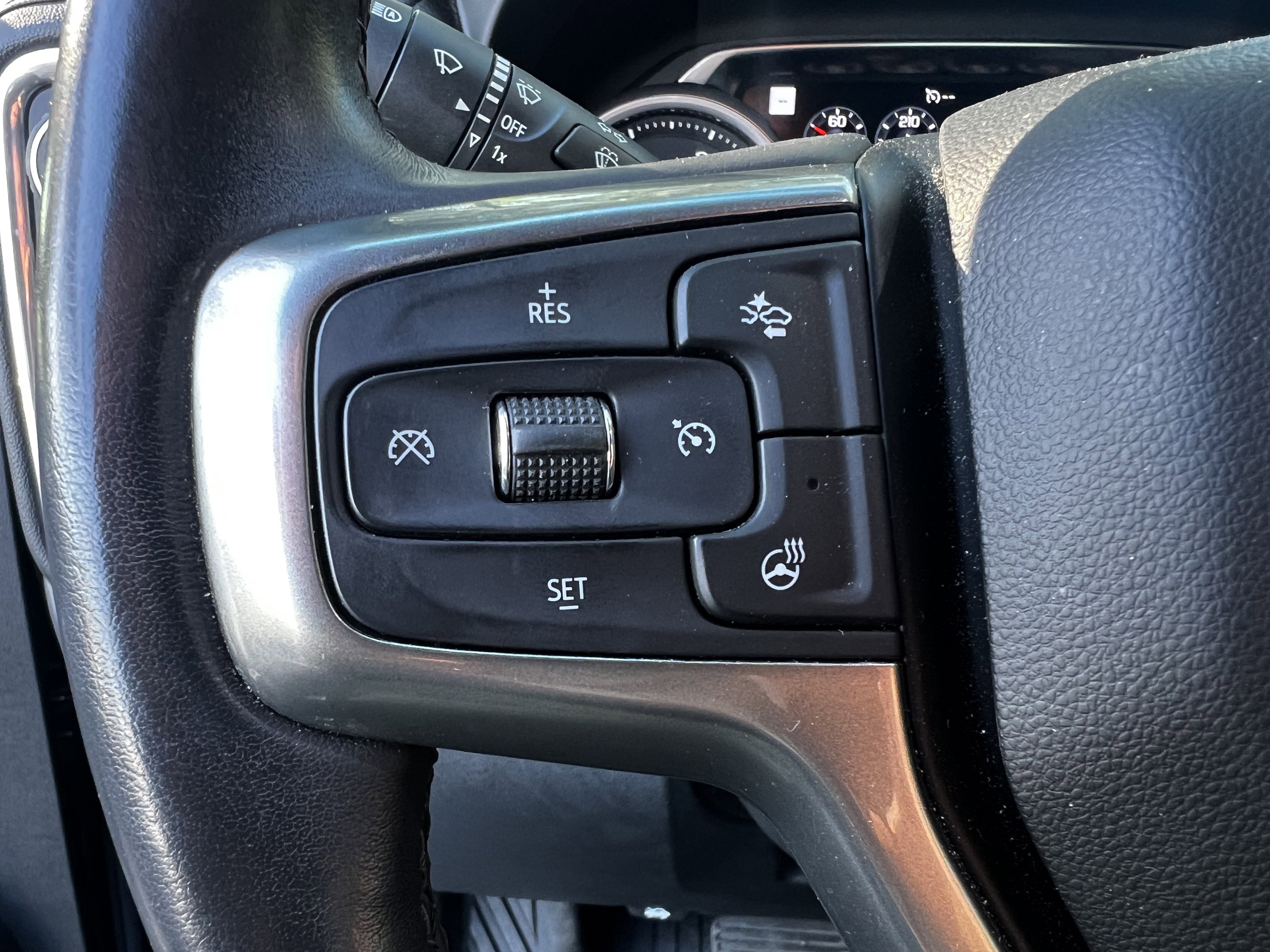 Used 2020 Chevrolet Silverado 2500 LTZ w/ LTZ Premium Package image 19