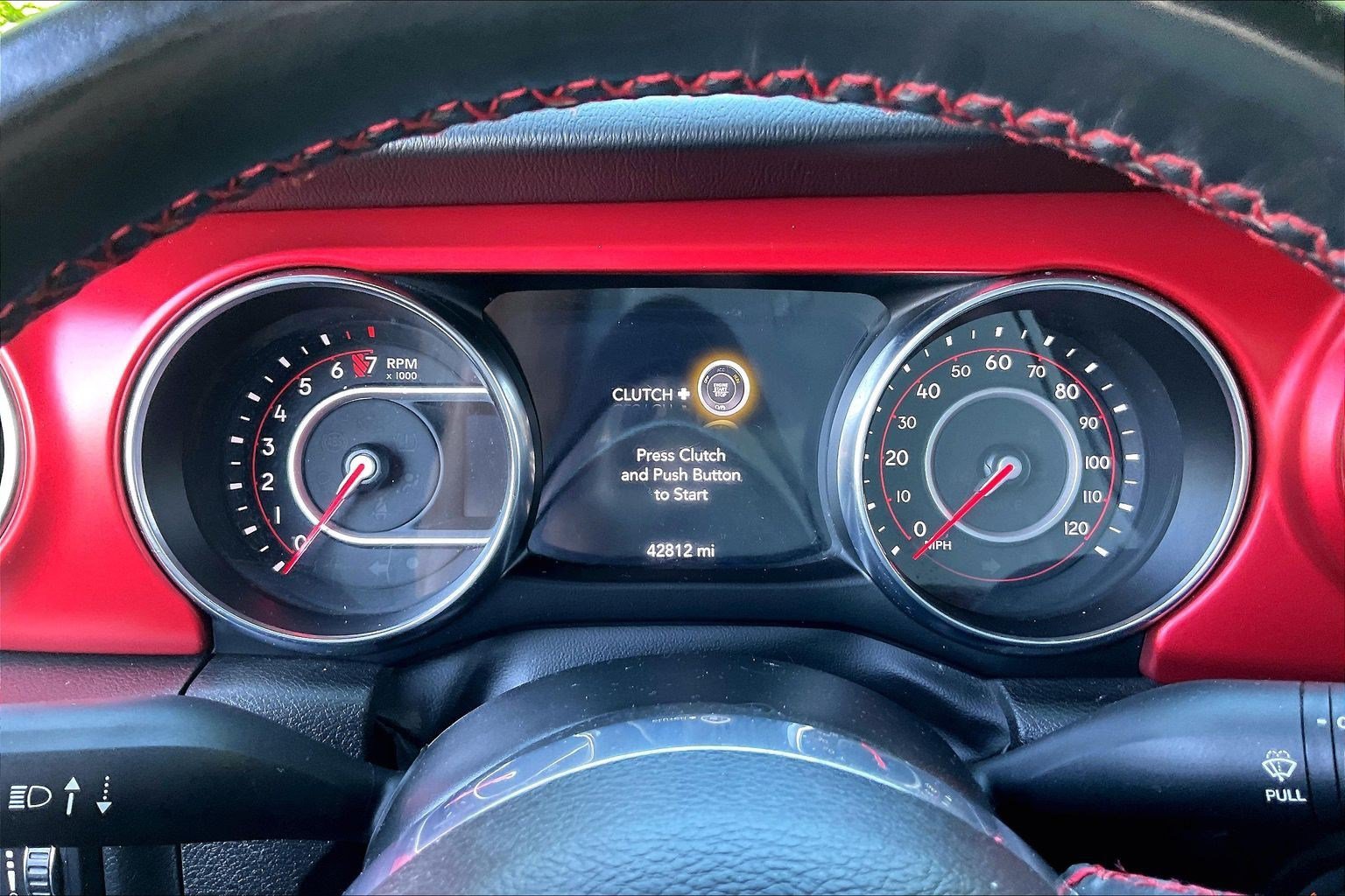 Used 2022 Jeep Wrangler Rubicon w/ LED Lighting Group AWD/4WD image 18