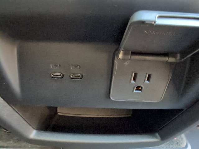 New 2026 Chevrolet Traverse Z71 w/ Driver Confidence Package image 21