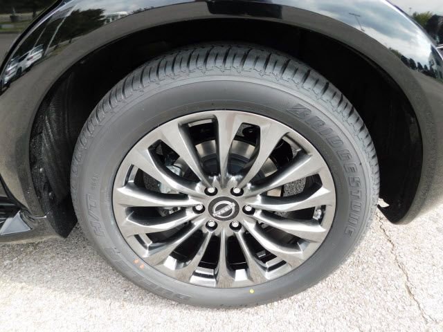 Used 2022 Nissan Armada Platinum w/ Captain's Chairs Package AWD/4WD image 5