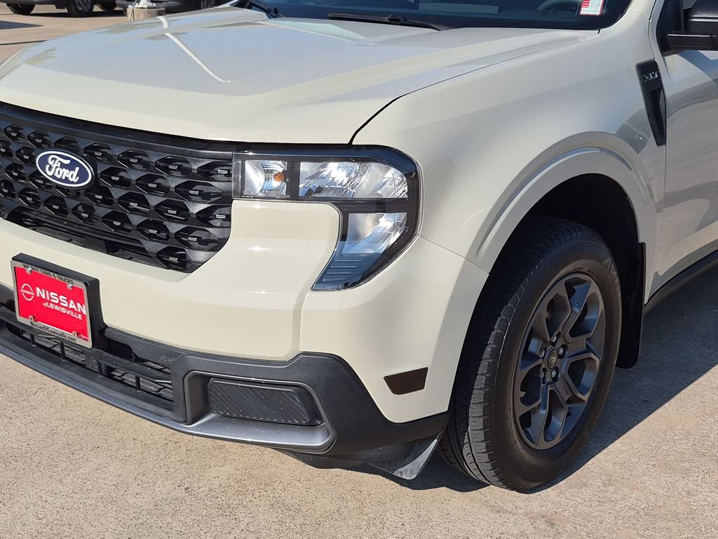 Used 2025 Ford Maverick XLT w/ Equipment Group 302A AWD/4WD image 12