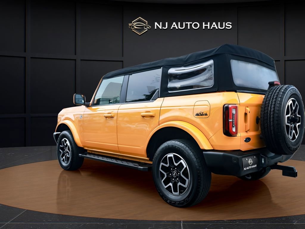 Used 2022 Ford Bronco Outer Banks image 6