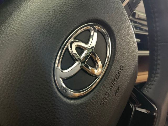 Used 2022 Toyota Highlander Platinum image 47