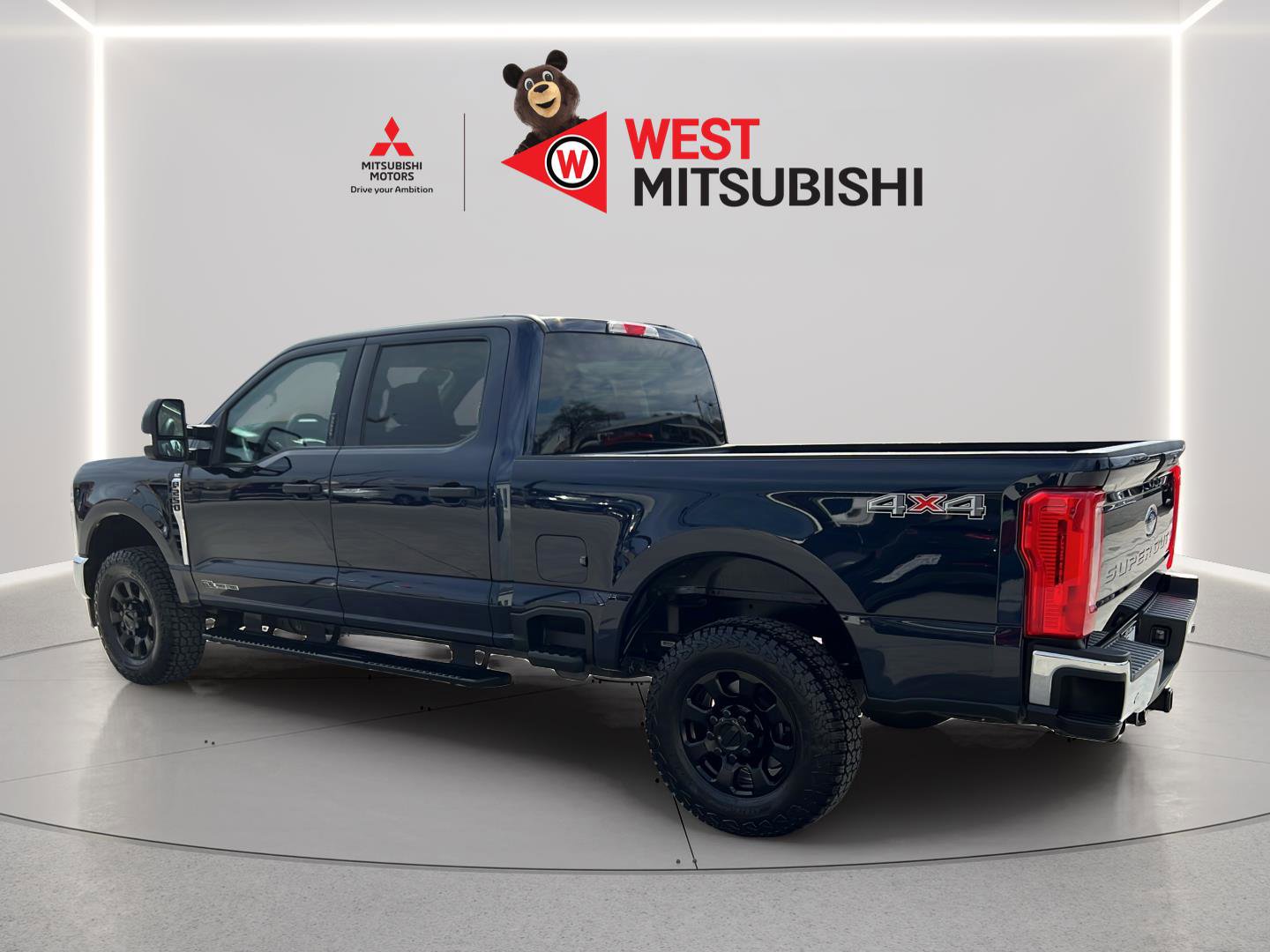 Used 2024 Ford F250 XLT image 8