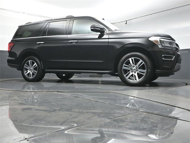 Used 2024 Ford Expedition Limited image 38