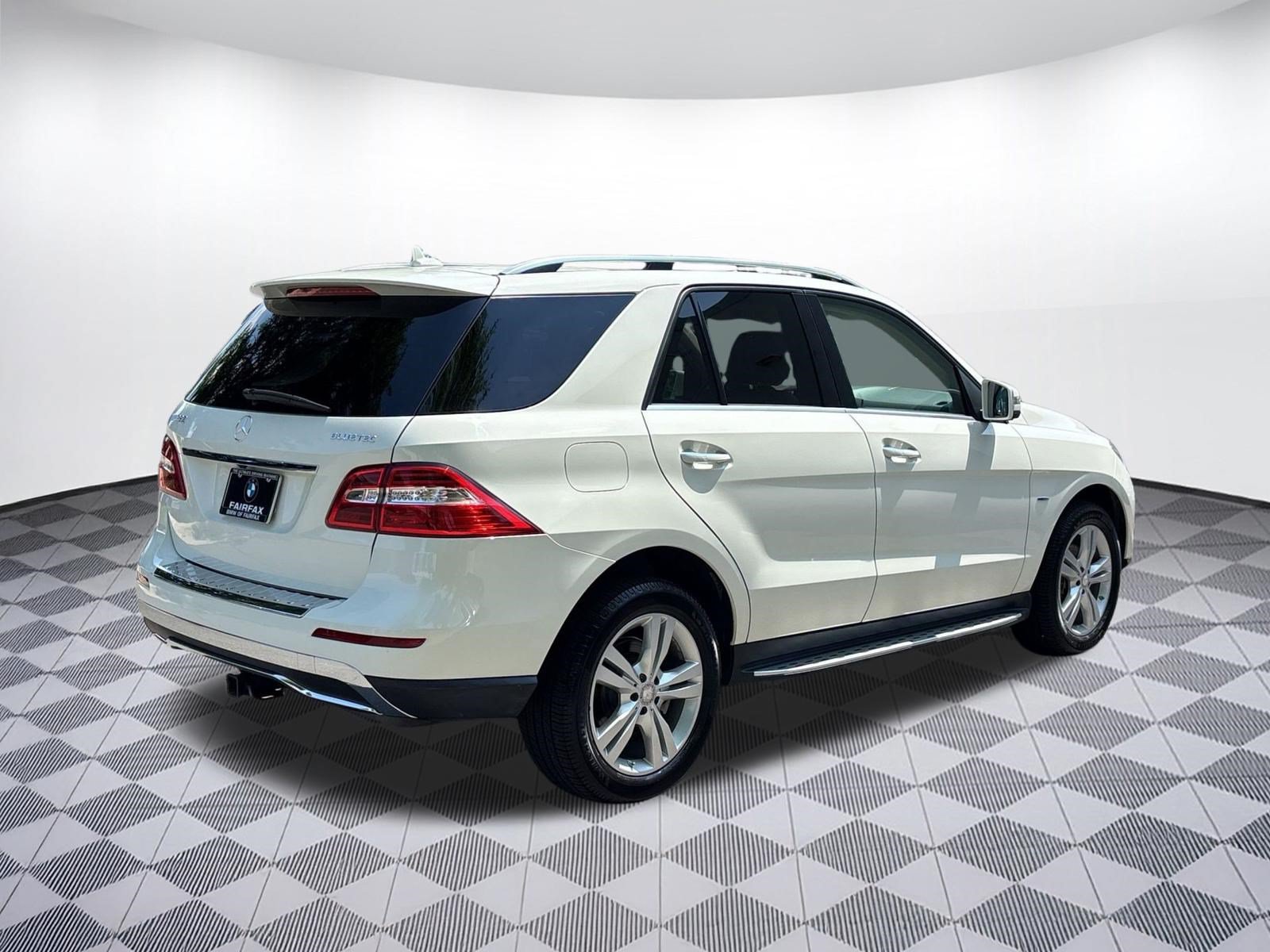 Used 2012 Mercedes-Benz ML 350 BlueTEC 4MATIC image 19