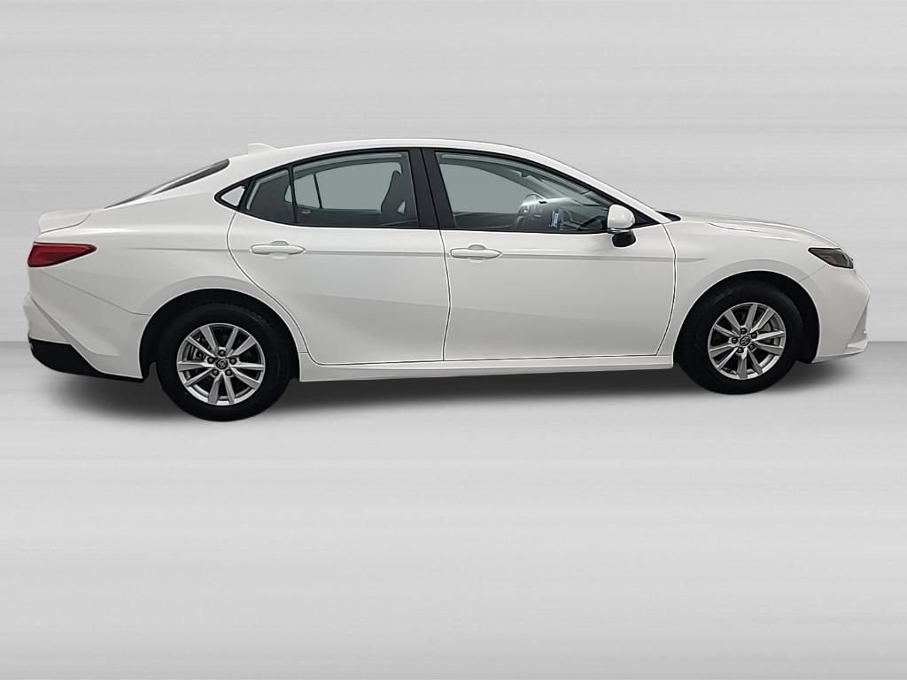 Used 2025 Toyota Camry LE AWD/4WD video 3