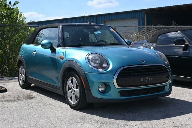 Used 2019 MINI Cooper Convertible FWD image 2